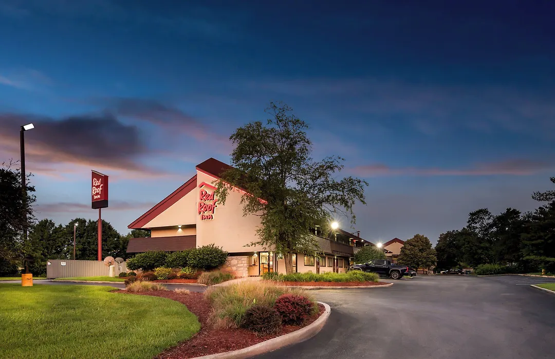 Red Roof Inn Indianapolis North - College Park-1