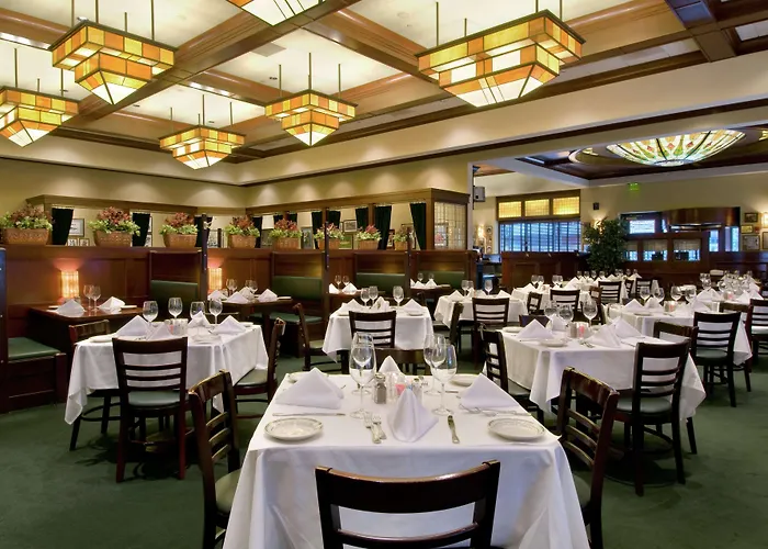 Hotel: Hilton Indianapolis Hotel & Suites