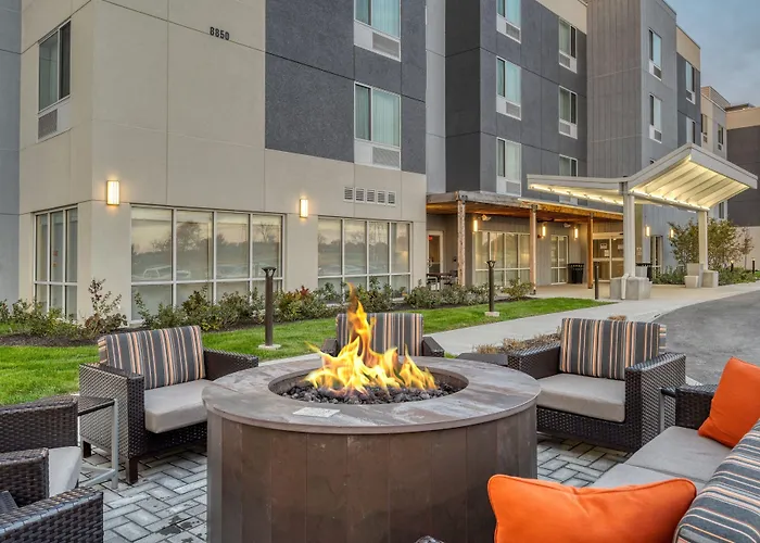 Towneplace Suites By Marriott Airport